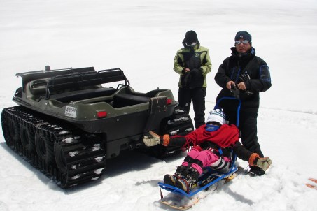 Bi-Ski , para personas usuarias de silla de ruedas